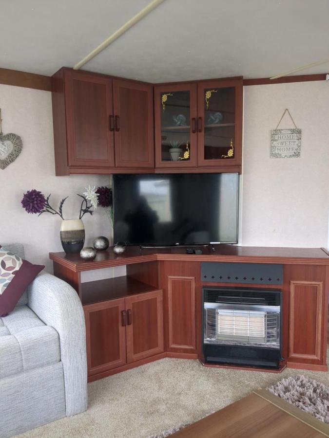 L&G Family Holidays 6 Berth Coral Beach Laura Familys Only And Lead Person Must Be Over 30 Ingoldmells Eksteriør bilde