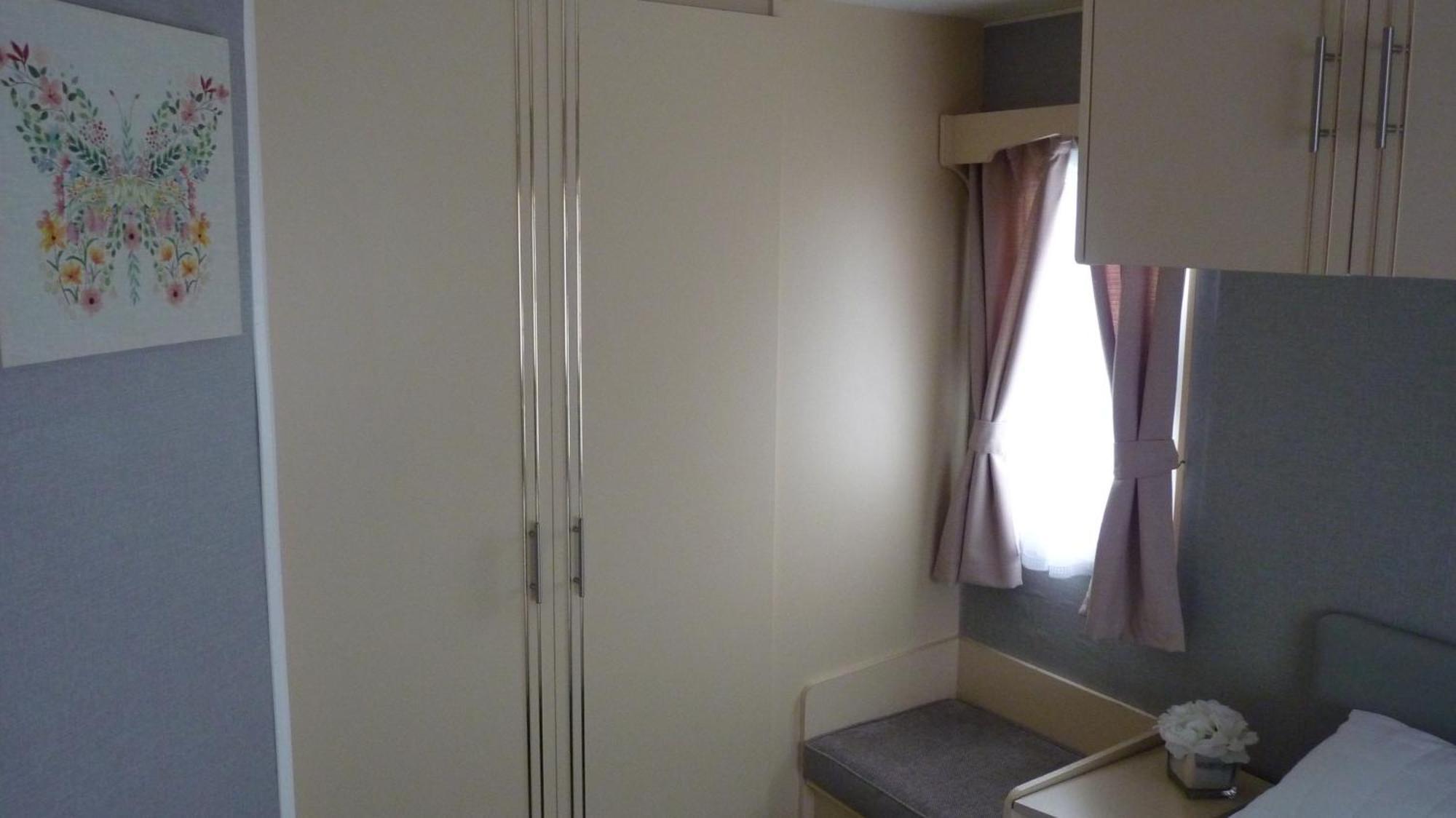 L&G Family Holidays 6 Berth Coral Beach Laura Familys Only And Lead Person Must Be Over 30 Ingoldmells Eksteriør bilde