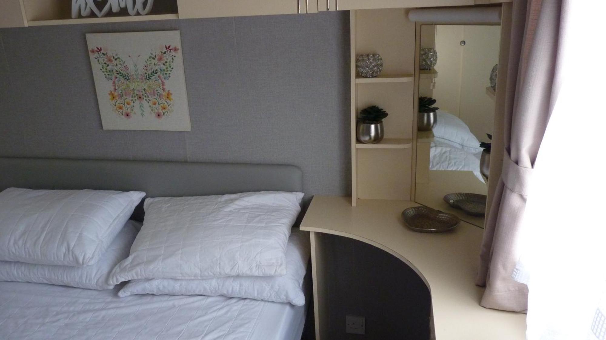 L&G Family Holidays 6 Berth Coral Beach Laura Familys Only And Lead Person Must Be Over 30 Ingoldmells Eksteriør bilde