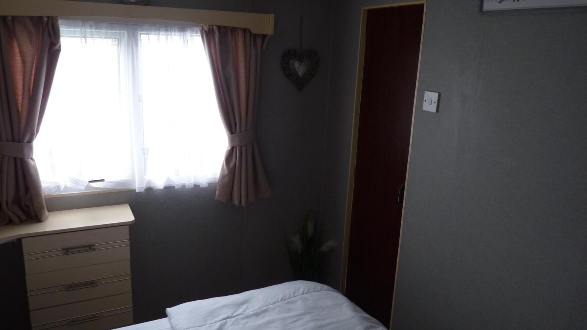 L&G Family Holidays 6 Berth Coral Beach Laura Familys Only And Lead Person Must Be Over 30 Ingoldmells Eksteriør bilde